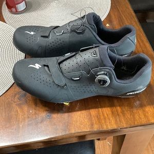 Specialized 2.0 mens bike shoes